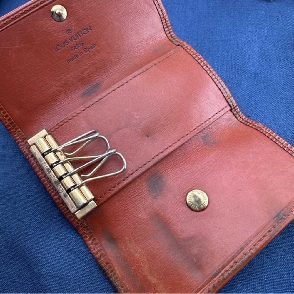 AUTHENTIC Louis Vuitton key holder. Brown. - Picture 2 of 10